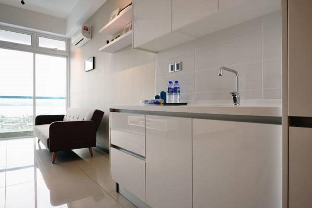 Experience The Coast - Hostahome Suites At Paragon Residence Near Downtown Johor Bahru Extérieur photo