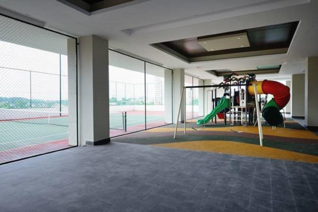 Experience The Coast - Hostahome Suites At Paragon Residence Near Downtown Johor Bahru Extérieur photo