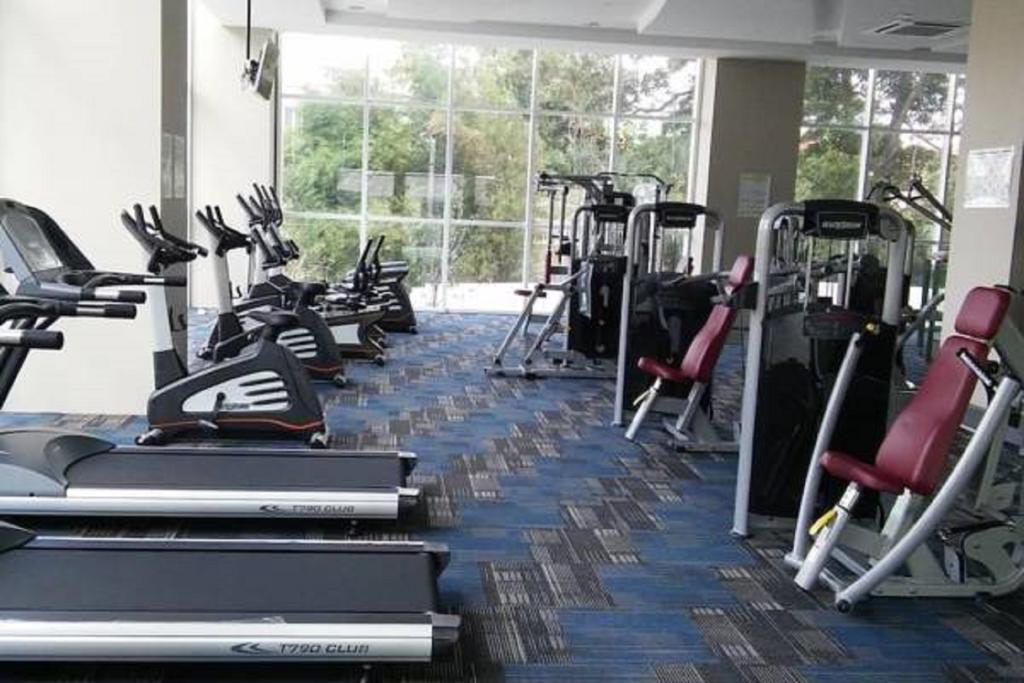 Experience The Coast - Hostahome Suites At Paragon Residence Near Downtown Johor Bahru Extérieur photo